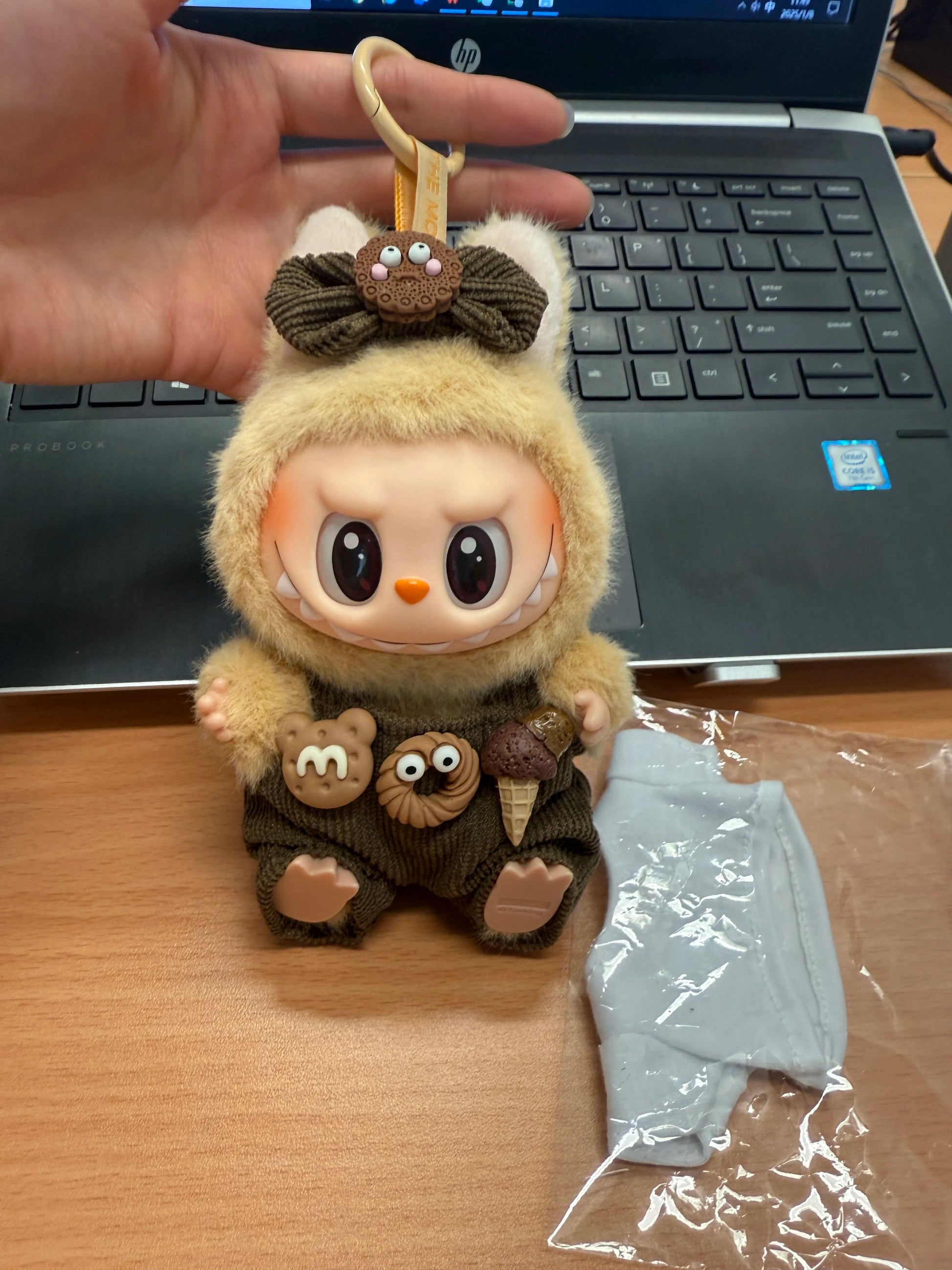 New for Labubu V1 V2 V3 Clothes Vinyl Baby Clothes Lucky Loyalty Trendy Cool Strap Pants Diy Accessories Gift Customization Doll